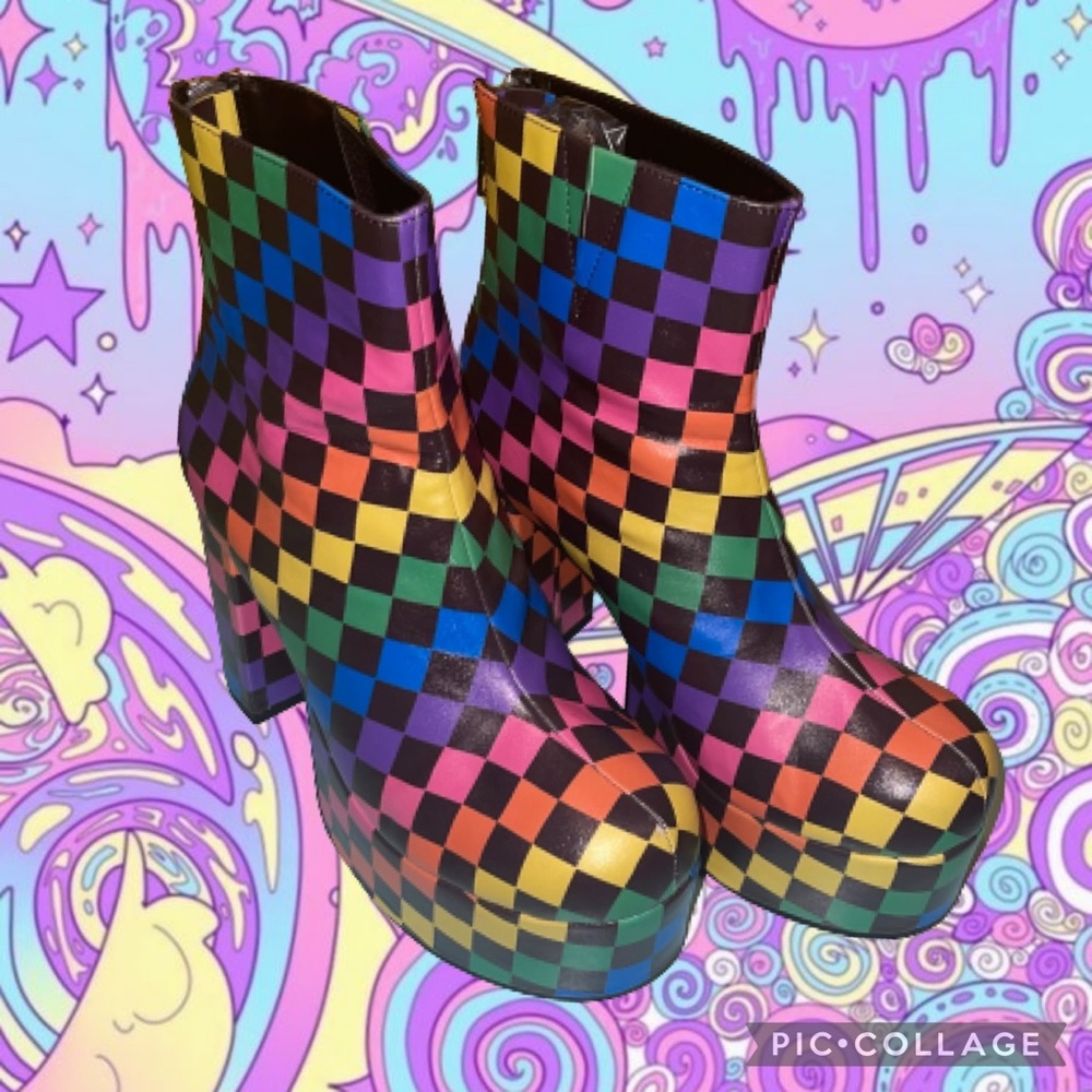Current MoodBADDIE AURA PLATFORM BOOTIES